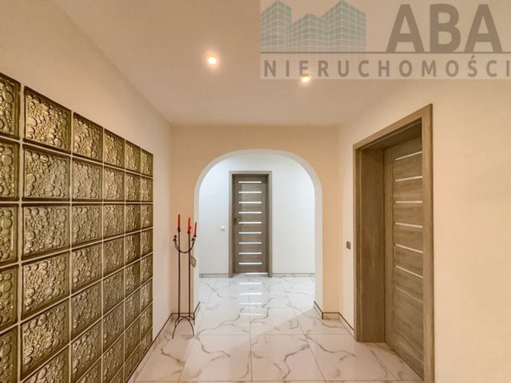 dom wolnostojący, 4 pokoje Stare Miasto, ul. Lisiecka. Zdjęcie 9