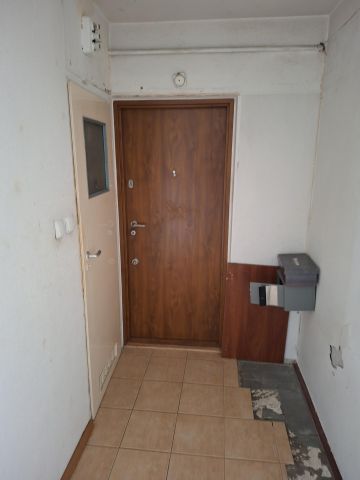Mieszkanie 3-pokojowe Łódź Bałuty, ul. Urzędnicza. Zdjęcie 1