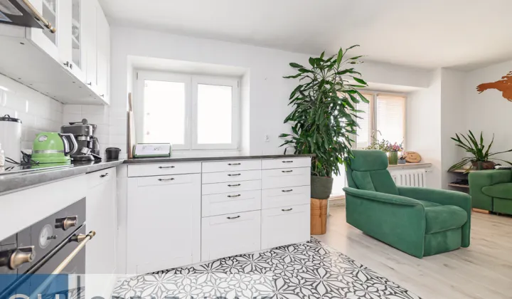 Mieszkanie 5-pokojowe Zielonka, ul. Młodzieżowa