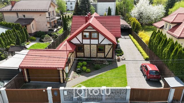 dom wolnostojący, 8 pokoi Piastów. Zdjęcie 1