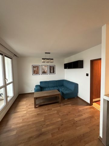 Mieszkanie 3-pokojowe Żory, os. Sikorskiego. Zdjęcie 1