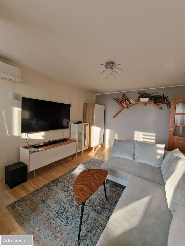 Mieszkanie 2-pokojowe Warszawa Ursynów, al. Komisji Edukacji Narodowej