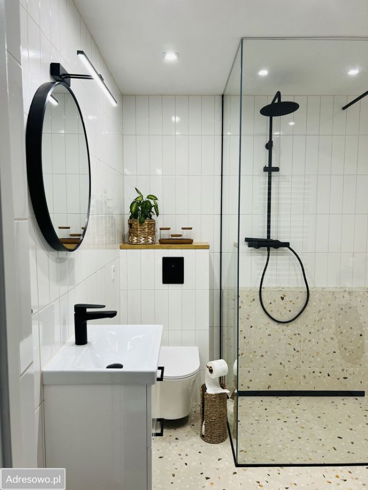 Mieszkanie 2-pokojowe Warszawa Włochy, ul. Latarnika. Zdjęcie 2