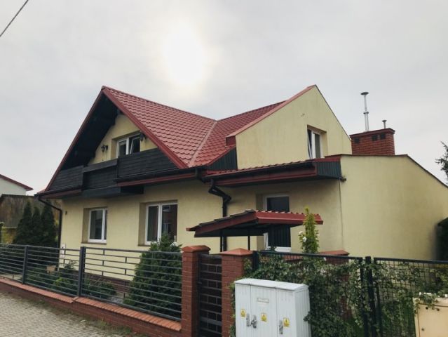 dom wolnostojący, 6 pokoi Radom Idalin, ul. Willowa. Zdjęcie 1
