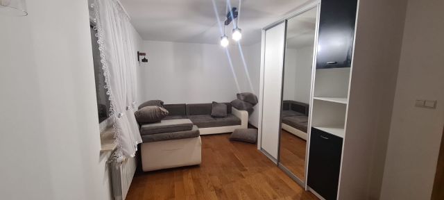 Mieszkanie 4-pokojowe Teresin-Gaj, al. XX-lecia. Zdjęcie 1