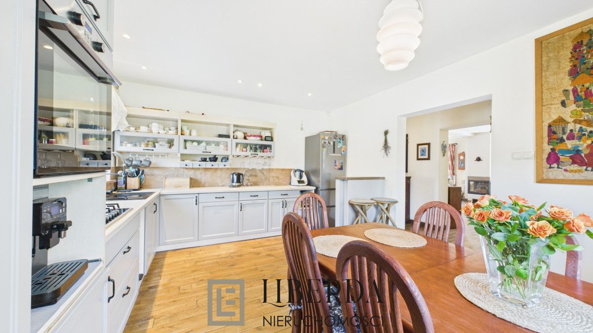 dom wolnostojący, 7 pokoi Motycz. Zdjęcie 8