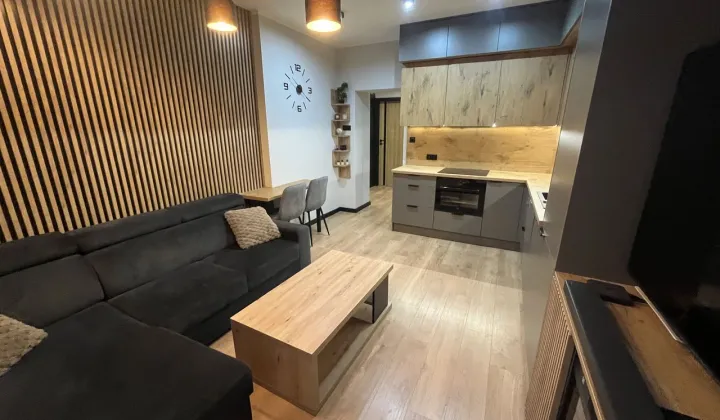 Mieszkanie 4-pokojowe Częstochowa, ul. Nadrzeczna