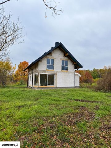 dom wolnostojący, 5 pokoi Baszkówka. Zdjęcie 1
