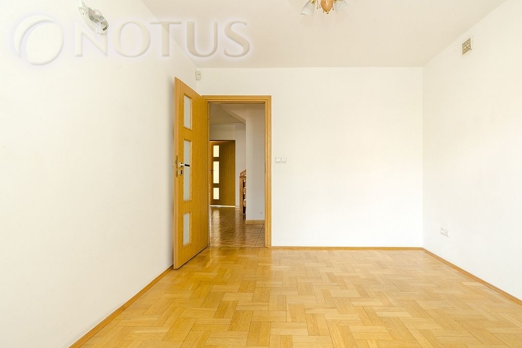 dom wolnostojący, 7 pokoi Warszawa, ul. Husarii. Zdjęcie 12