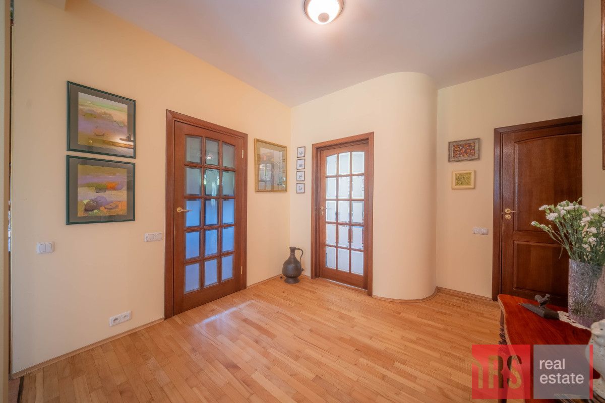 dom wolnostojący, 5 pokoi Czarnów, ul. Topazowa. Zdjęcie 20