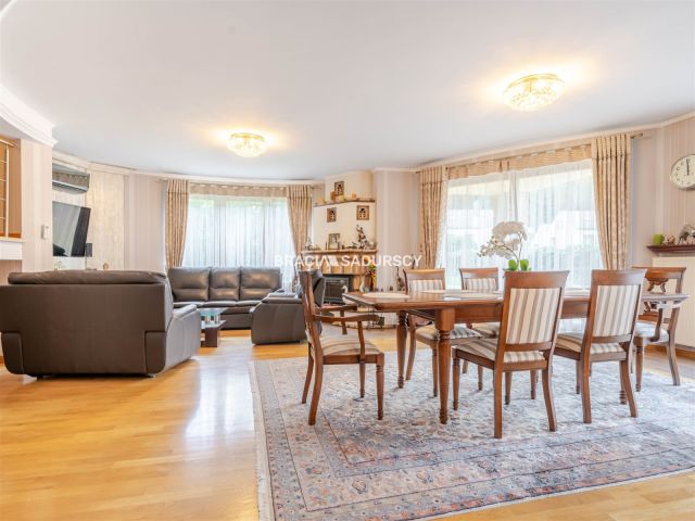 dom wolnostojący, 5 pokoi Myślenice Zarabie, ul. Bukowa. Zdjęcie 19