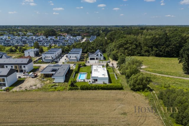 dom wolnostojący, 5 pokoi Wiązowna. Zdjęcie 16