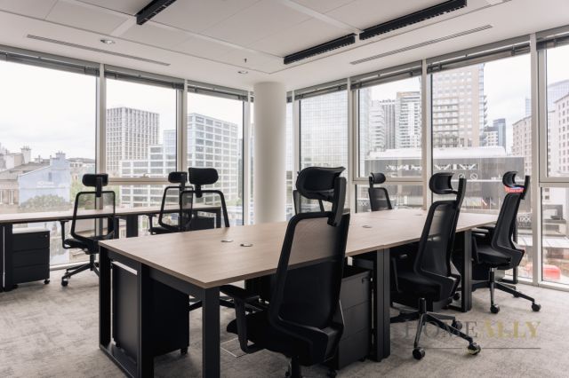 Lokal Warszawa Wola, pl. Plac Europejski. Zdjęcie 1