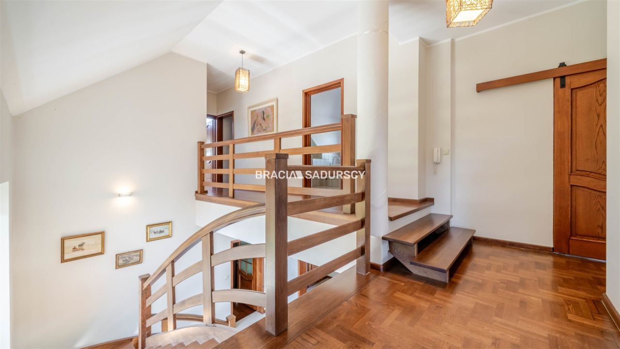 dom wolnostojący, 6 pokoi Mogilany. Zdjęcie 24