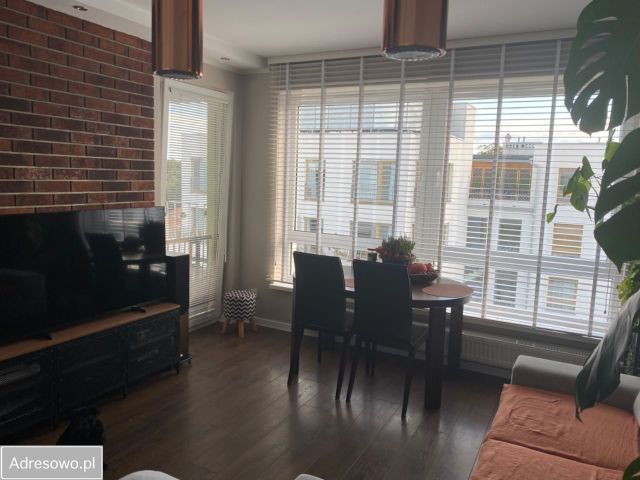 Mieszkanie 3-pokojowe Poznań Nowe Miasto, ul. Smolna. Zdjęcie 1