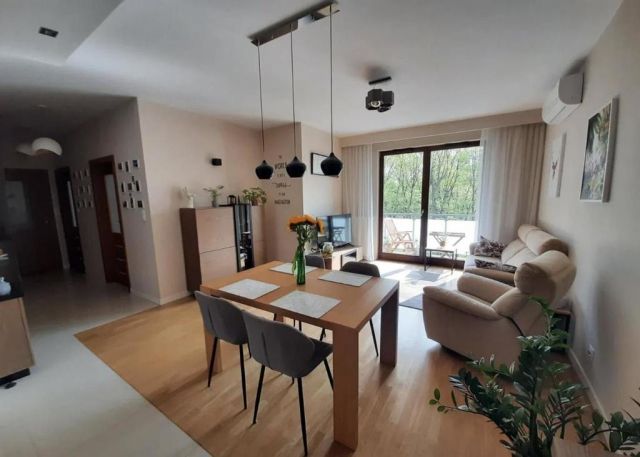 Mieszkanie 3-pokojowe Warszawa Ochota, al. Bohaterów Września. Zdjęcie 1