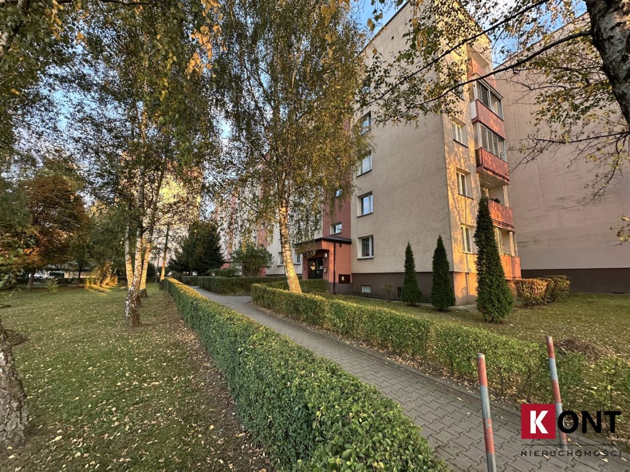 Mieszkanie 3-pokojowe Kraków Dębniki, ul. gen. Stefana Grota-Roweckiego. Zdjęcie 1