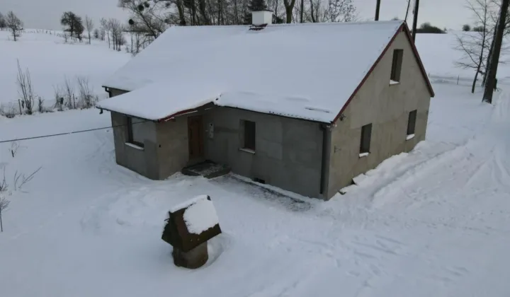 gospodarstwo, 3 pokoje Bzowiec