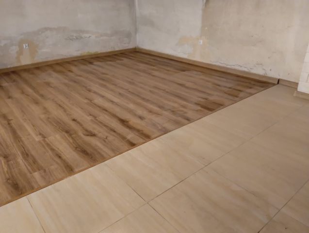 Mieszkanie 1-pokojowe Sobieszyn. Zdjęcie 1