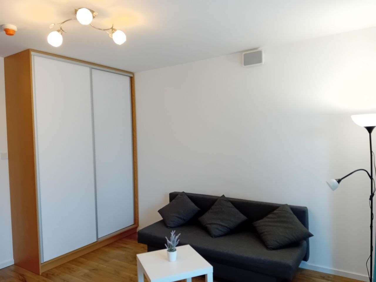 Mieszkanie 1-pokojowe Warszawa Bródno, ul. Płosa. Zdjęcie 2