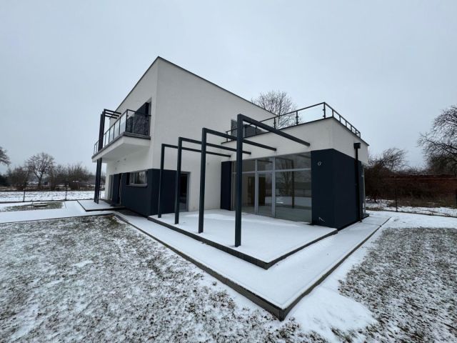 dom wolnostojący, 5 pokoi Nowy Adamów. Zdjęcie 2