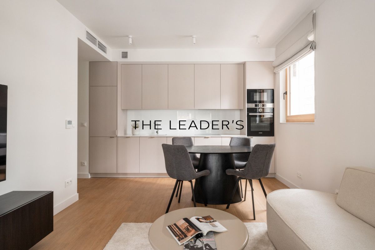 Mieszkanie 4-pokojowe Warszawa Wola, ul. Prosta