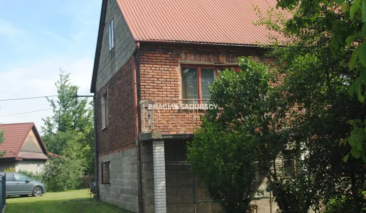 dom wolnostojący, 6 pokoi Targowisko