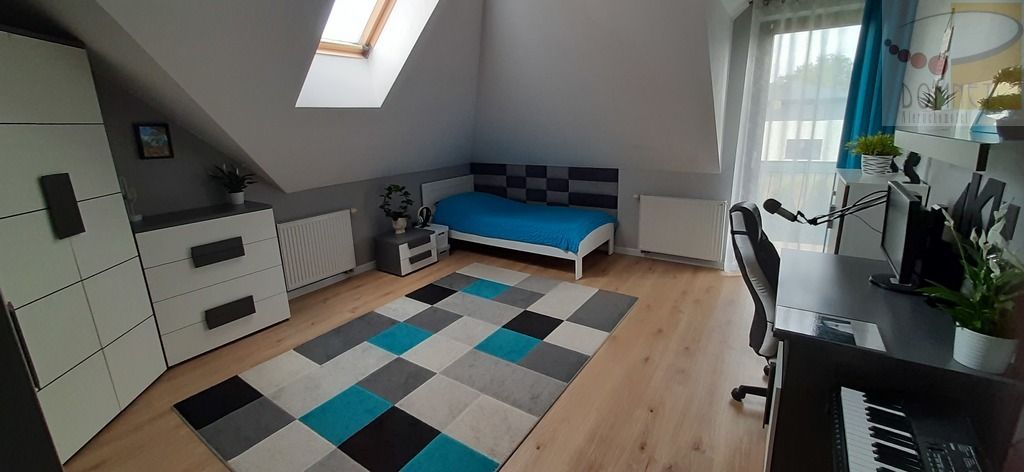 dom wolnostojący, 5 pokoi Brwinów. Zdjęcie 14