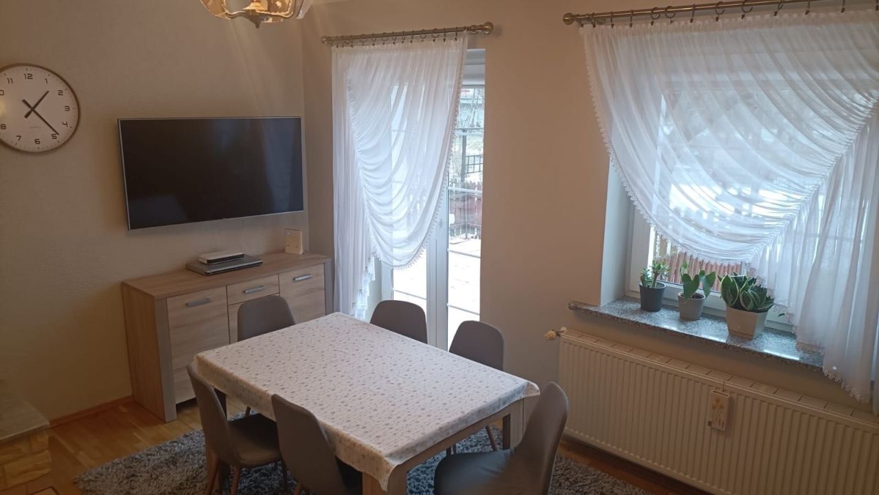 Mieszkanie 3-pokojowe Bąków. Zdjęcie 2