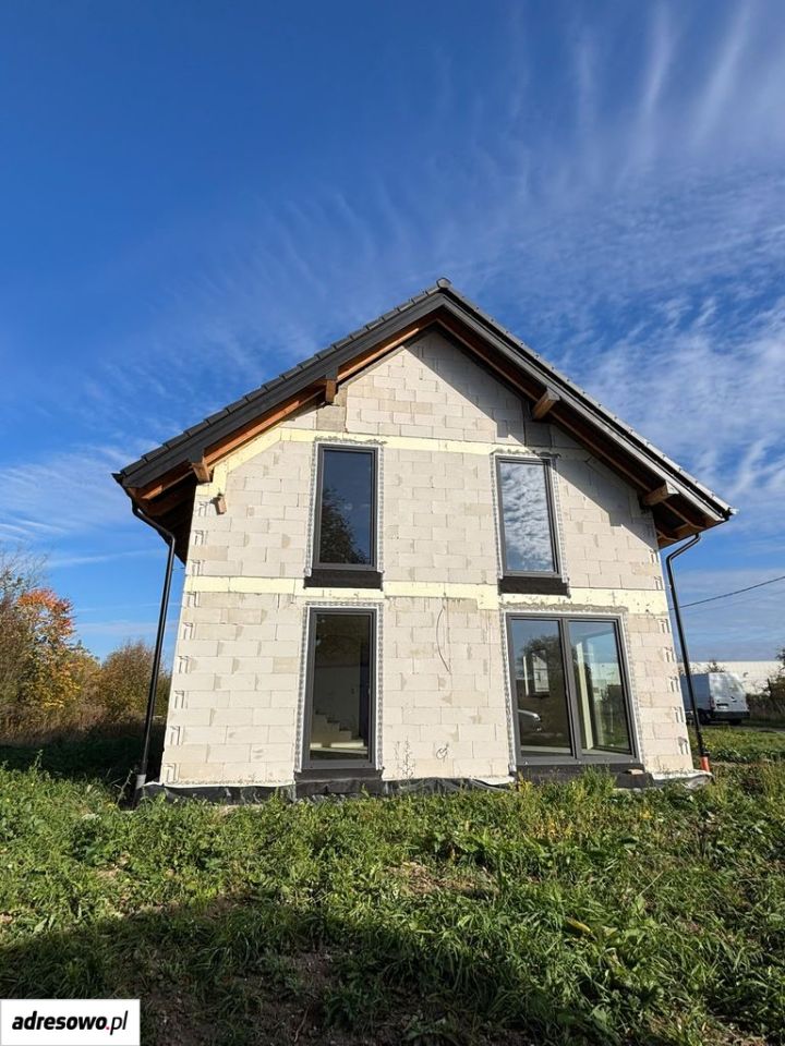 dom wolnostojący, 5 pokoi Niepołomice, ul. Poręby. Zdjęcie 11