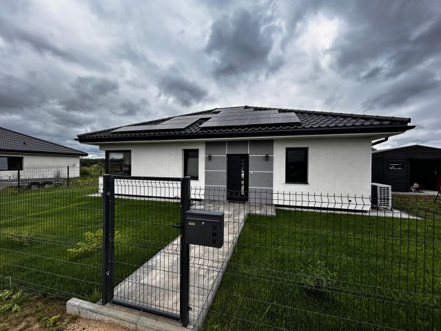 dom wolnostojący, 4 pokoje Bramka. Zdjęcie 1