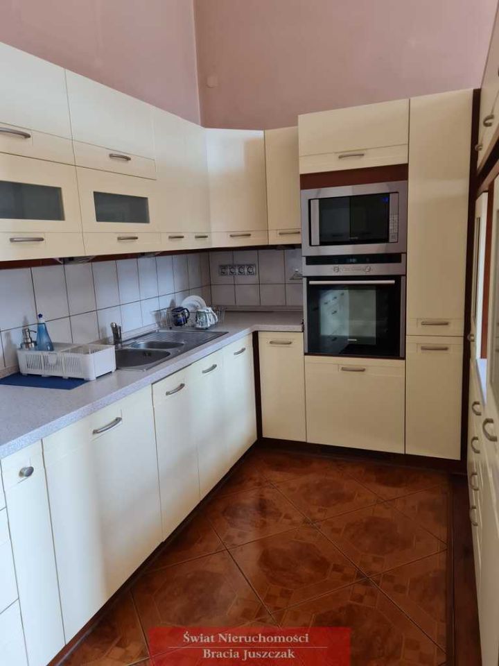 Mieszkanie 3-pokojowe Brzeg, ul. Armii Krajowej. Zdjęcie 2