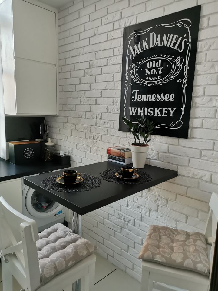 Mieszkanie 2-pokojowe Jelenia Góra Centrum, pl. ks. kard. Stefana Wyszyńskiego. Zdjęcie 17