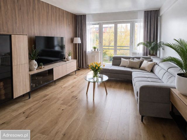 Mieszkanie 4-pokojowe Wrocław Krzyki, ul. Jerzego Kukuczki. Zdjęcie 1