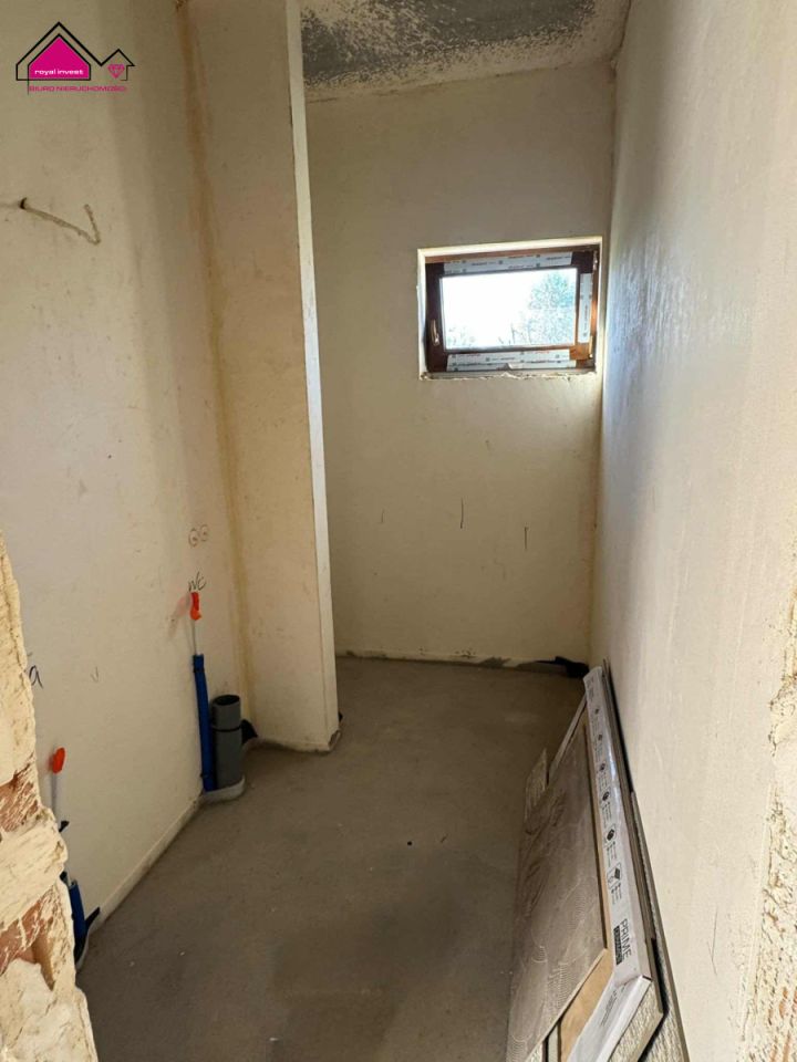 bliźniak, 5 pokoi Rumin. Zdjęcie 6