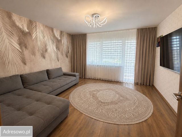 Mieszkanie 3-pokojowe Rzeszów Nowe Miasto, ul. ks. Jerzego Popiełuszki. Zdjęcie 1