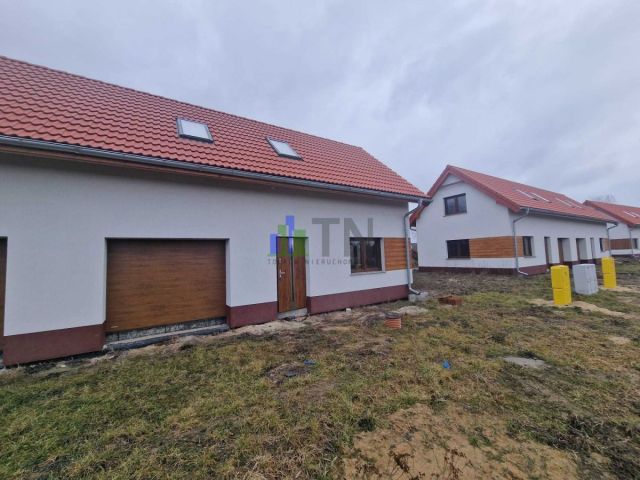 bliźniak, 3 pokoje Jelcz-Laskowice. Zdjęcie 8