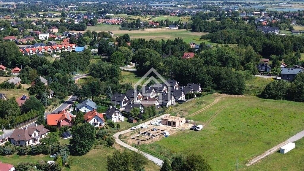 Mieszkanie 3-pokojowe Niepołomice. Zdjęcie 3