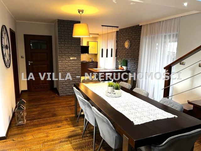 dom wolnostojący, 6 pokoi Duszniki. Zdjęcie 1