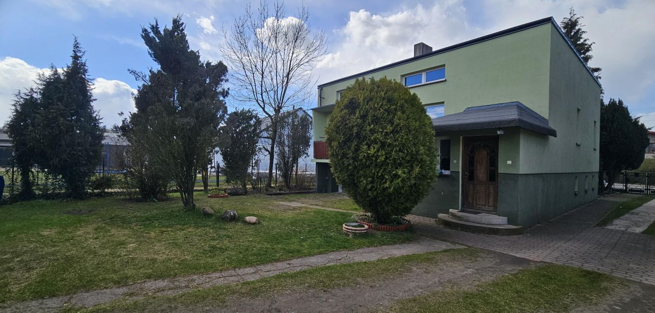 dom wolnostojący, 3 pokoje Karolina. Zdjęcie 2