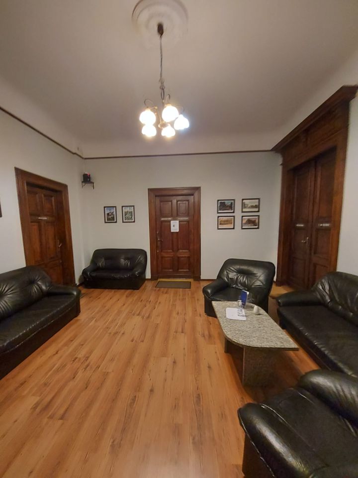 Lokal Jelenia Góra Centrum, ul. Adama Mickiewicza. Zdjęcie 6