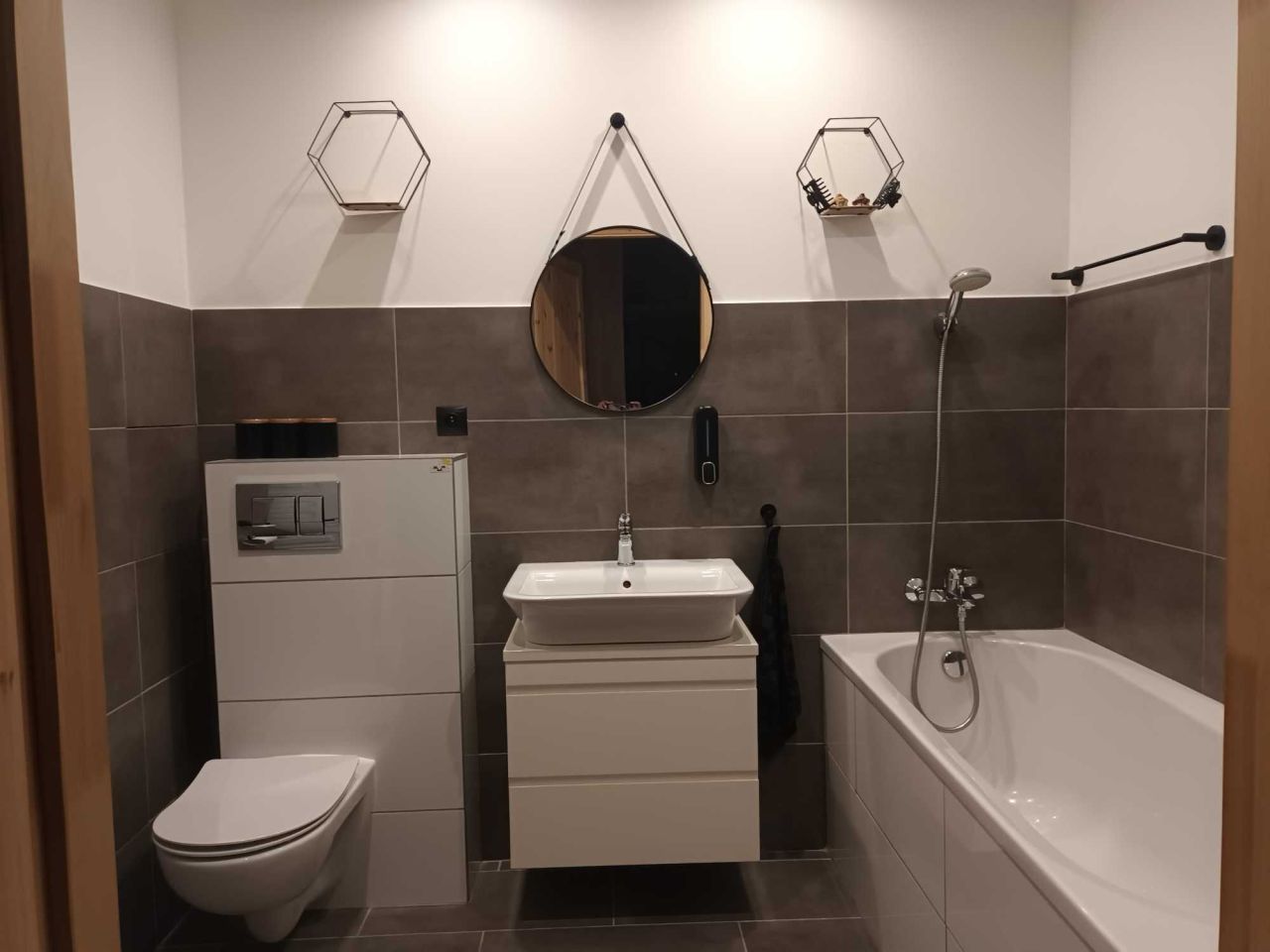 Mieszkanie 3-pokojowe Kalisz Dobrzec, ul. Prymasa Stefana Wyszyńskiego. Zdjęcie 3