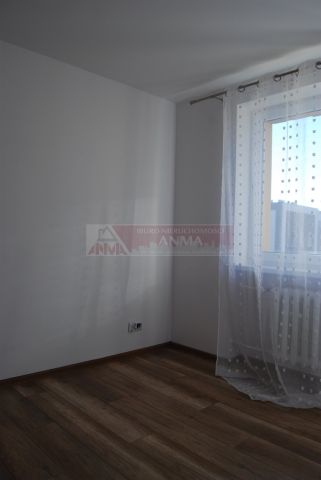 Mieszkanie 3-pokojowe Chrzanów, ul. Broniewskiego. Zdjęcie 9