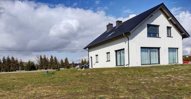 dom wolnostojący, 5 pokoi Chachalnia. Zdjęcie 1