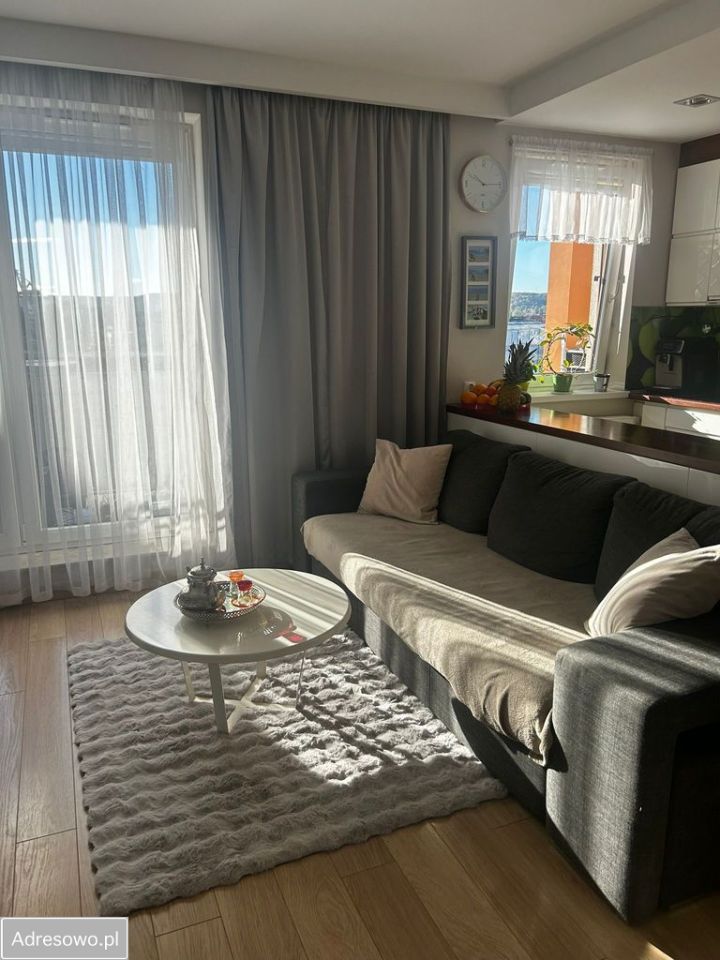 Mieszkanie 3-pokojowe Gdynia Obłuże, ul. Boisko. Zdjęcie 9