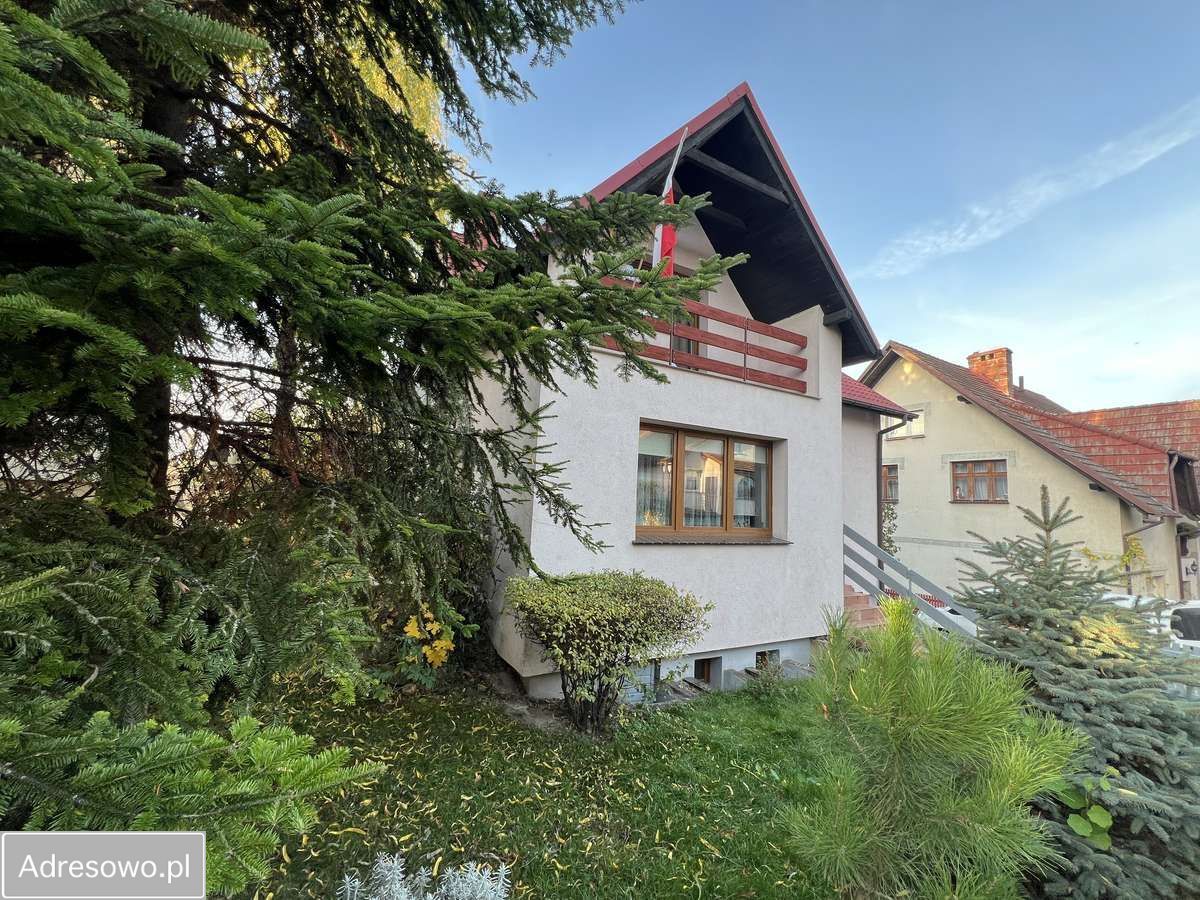 dom wolnostojący, 5 pokoi Złotoryja, ul. Bohaterów Monte Cassino