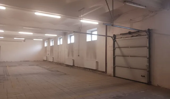 Hala/magazyn Łódź, ul. Senatorska