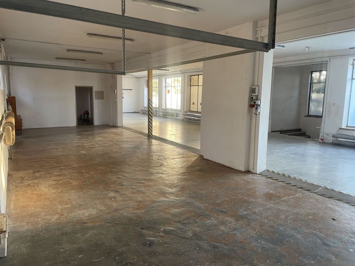 Hala/magazyn Gostyń. Zdjęcie 2