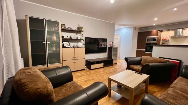 Mieszkanie 3-pokojowe Gdańsk Chełm, ul. Nieborowska. Zdjęcie 1