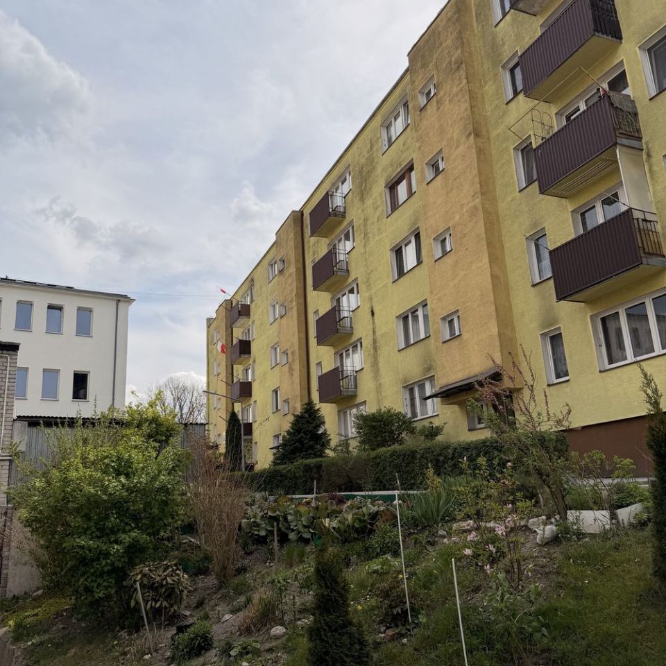 Mieszkanie 2-pokojowe Biłgoraj, pl. Wolności. Zdjęcie 1